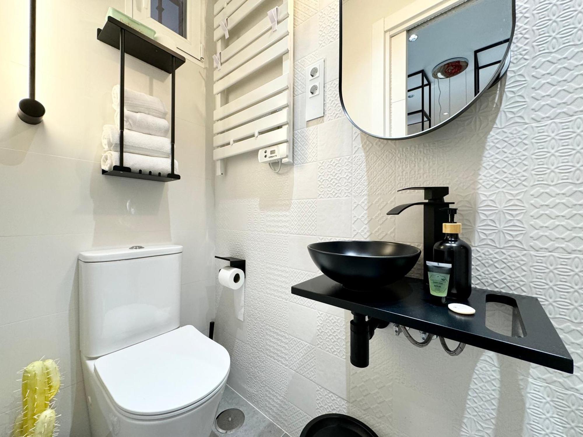 Luxury Flat City Center Full Equipe Non Touristic มาดริด ภายนอก รูปภาพ