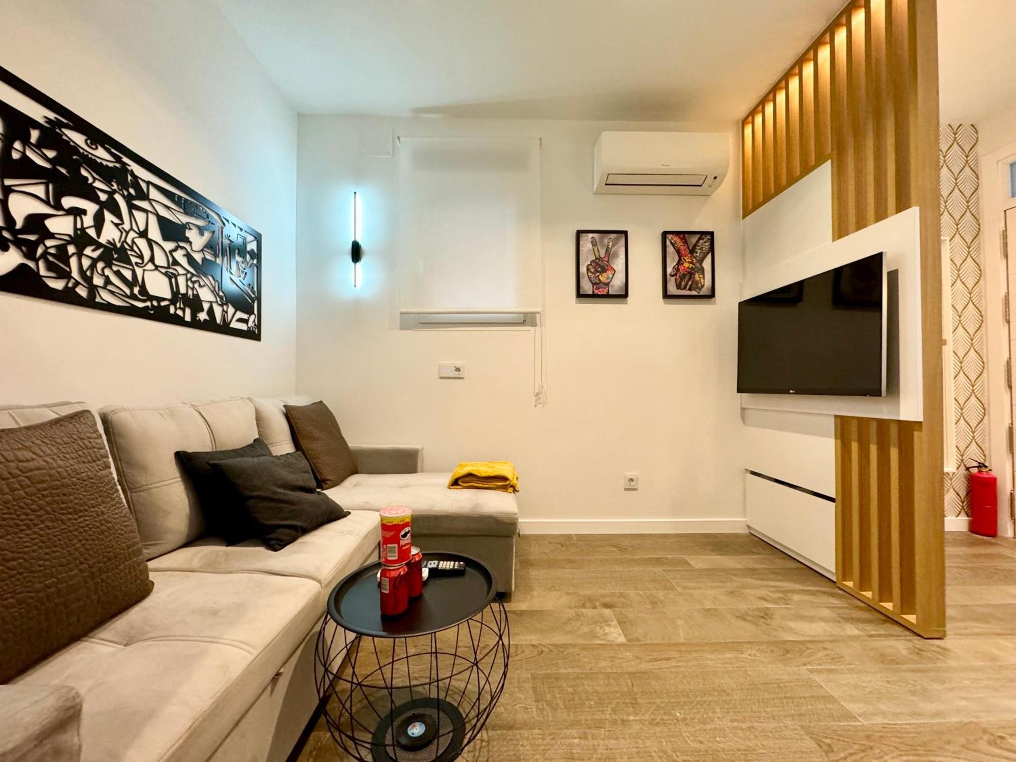 Luxury Flat City Center Full Equipe Non Touristic มาดริด ภายนอก รูปภาพ