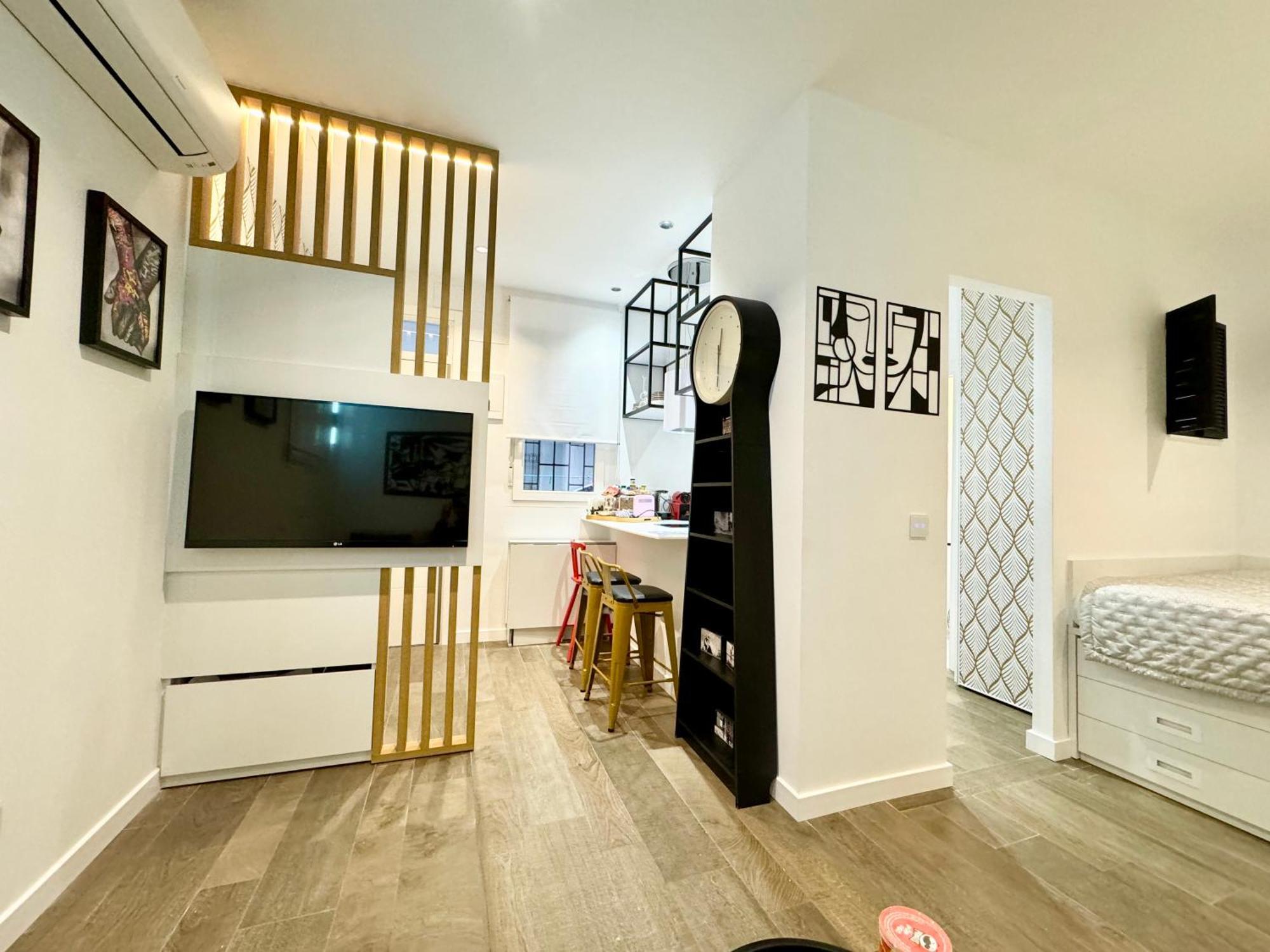 Luxury Flat City Center Full Equipe Non Touristic มาดริด ภายนอก รูปภาพ