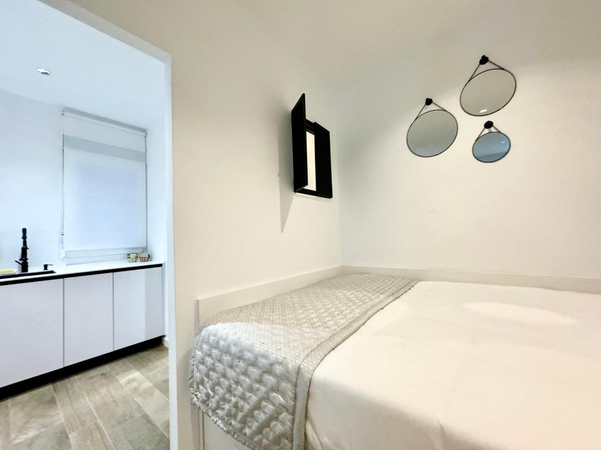 Luxury Flat City Center Full Equipe Non Touristic มาดริด ภายนอก รูปภาพ