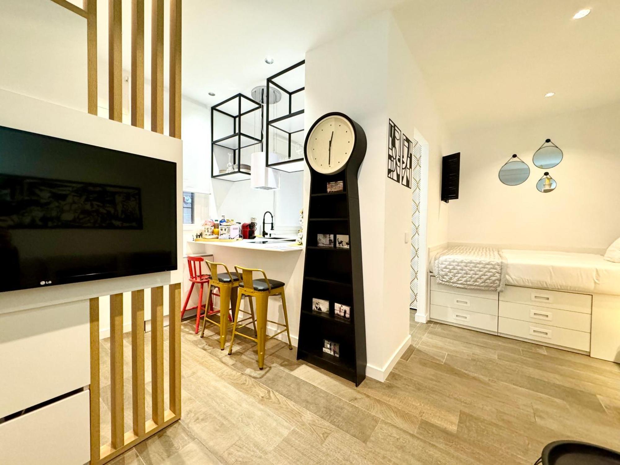 Luxury Flat City Center Full Equipe Non Touristic มาดริด ภายนอก รูปภาพ